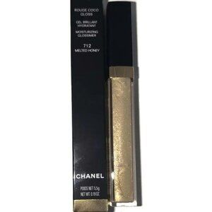 CHANEL Rouge Coco Gloss in Golden Honey 712